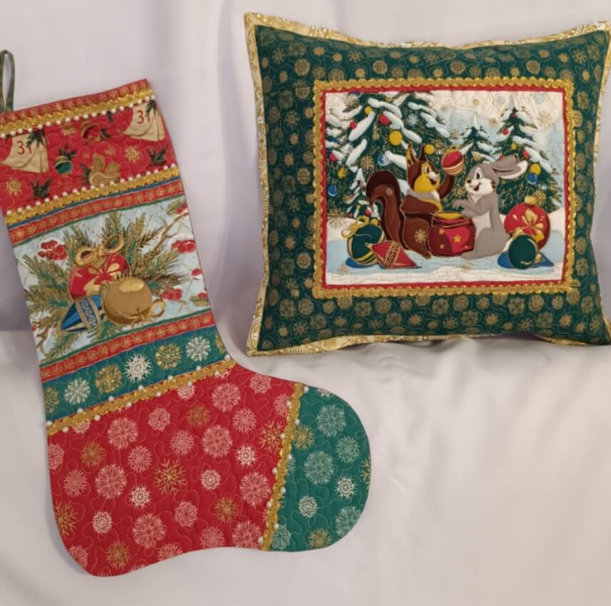 Комплект подушка и носок «Новогодние чудеса»
