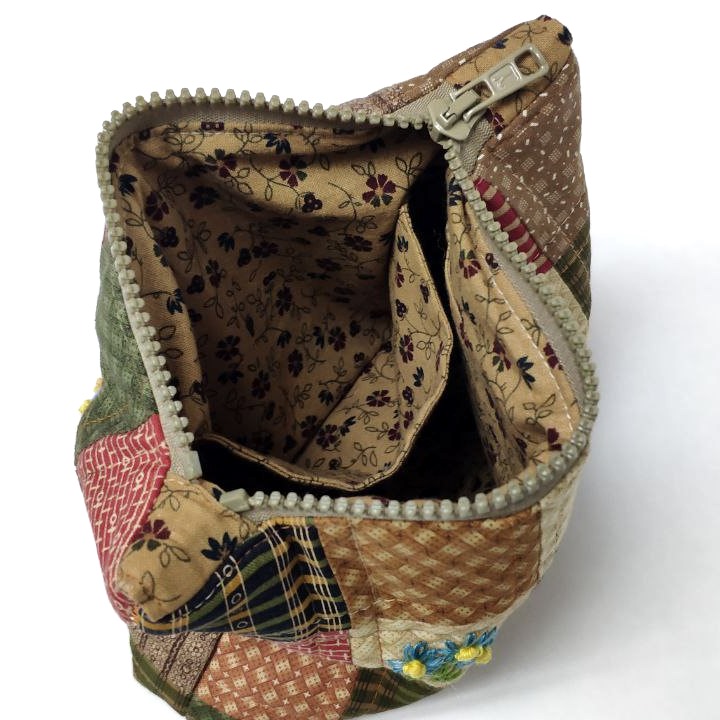 Косметичка лоскутная