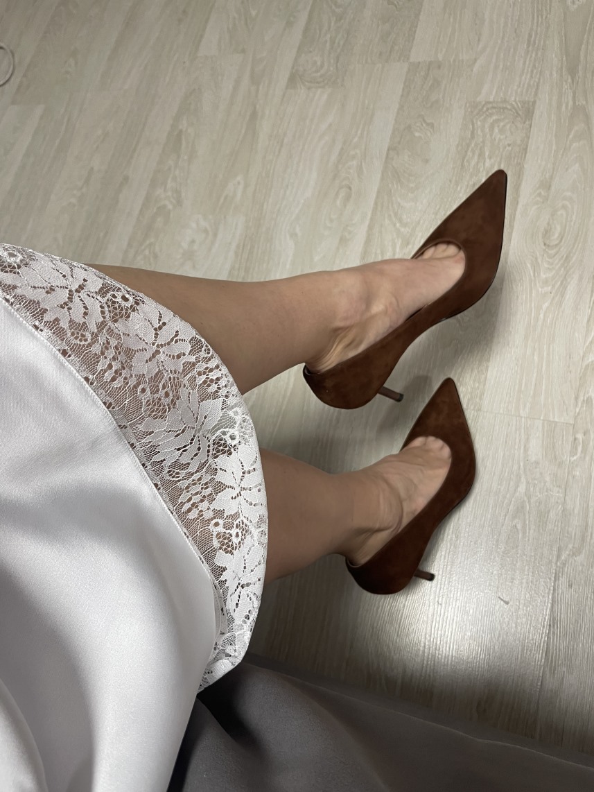 Бордовый вальс снежной искры