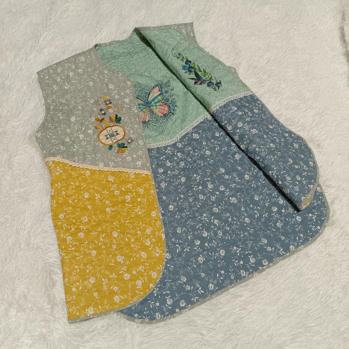 Жилет «Осень-Весна»