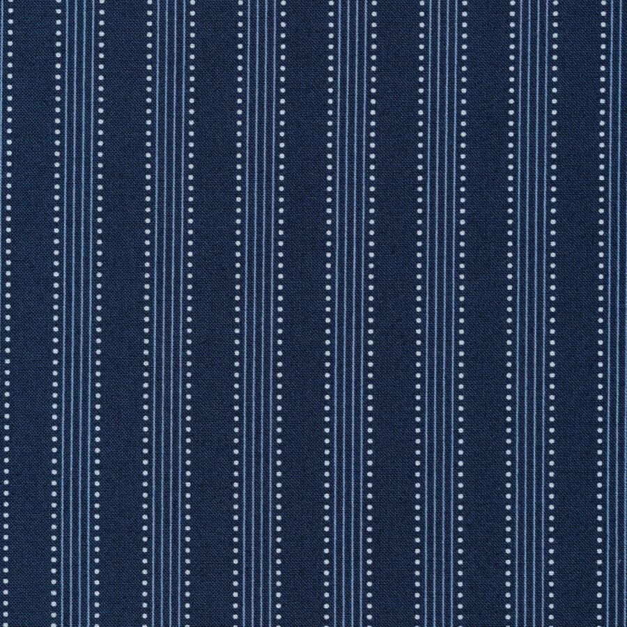 Ткань хлопок для пэчворка для одежды синий, полоски, Moda (арт. 49172 25)