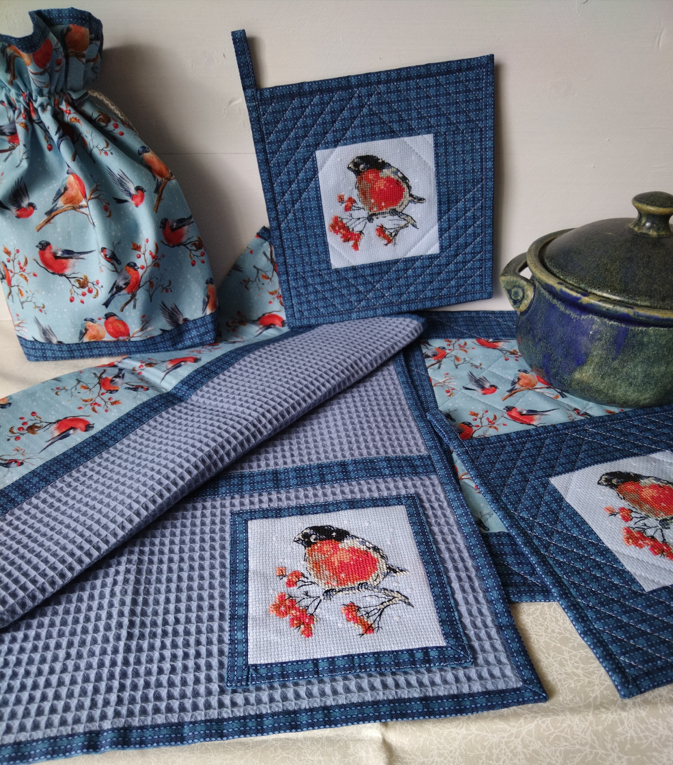 Текстильный комплект для кухни «Снегири»