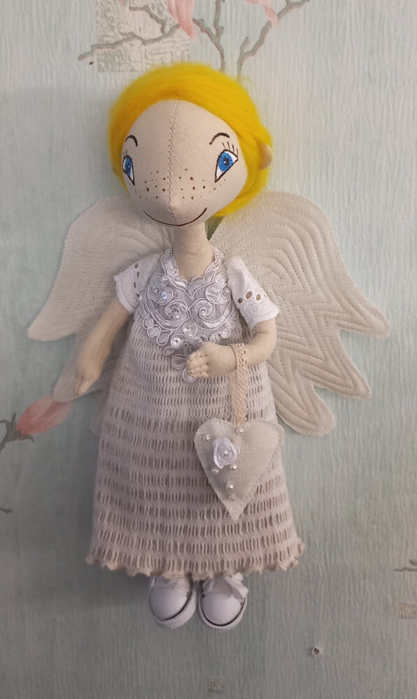 Текстильная игрушка «Ангел любви»