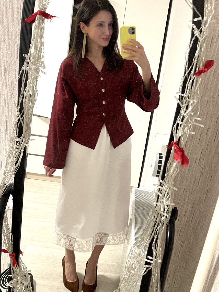 Бордовый вальс снежной искры