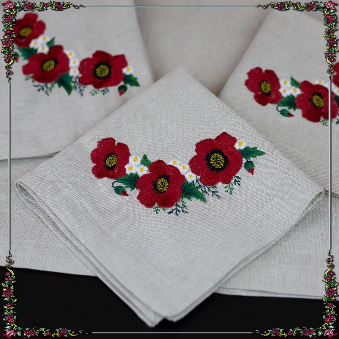 Салфетки сервировочные с вышивкой 40 х 40 см