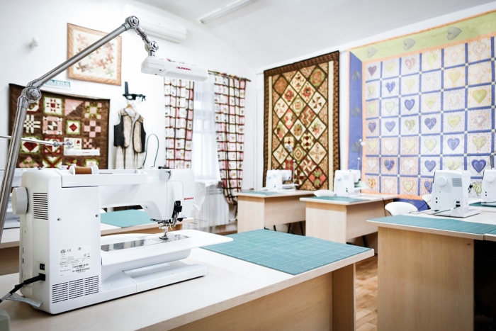 Фото швейного класса студии Sew Space