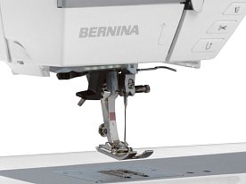 Швейная машина Bernina 735