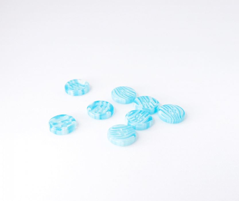 Пуговица рубашечная / блузочная пластик 4 прокола голубой 10 мм