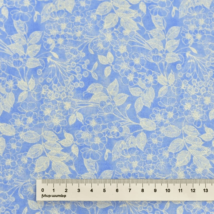 Ткань хлопок пэчворк голубой, цветы флора, Blank Quilting (арт. 1425-70)