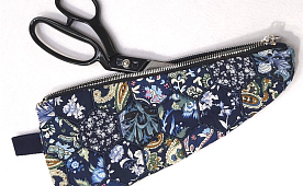 Чехол для ножниц на молнии «Соты»