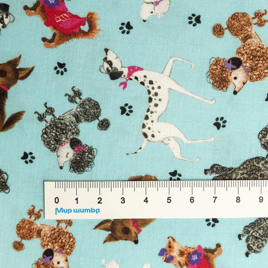 Ткань хлопок для пэчворка голубой, животные, Blank Quilting (арт. 5416-11)