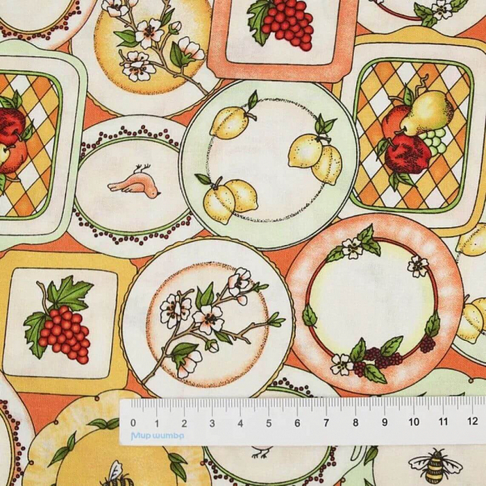 Ткань хлопок пэчворк оранжевый, ягоды и фрукты, Maywood Studio (арт. MAS10303-O)
