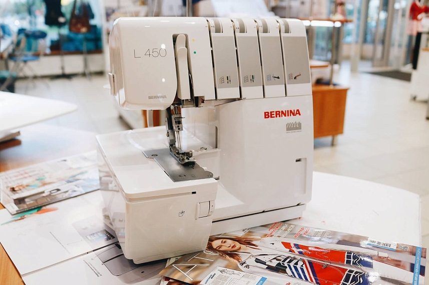 Обзор оверлока Bernina L450