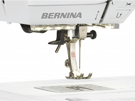 Швейная машина Bernina B475 QE