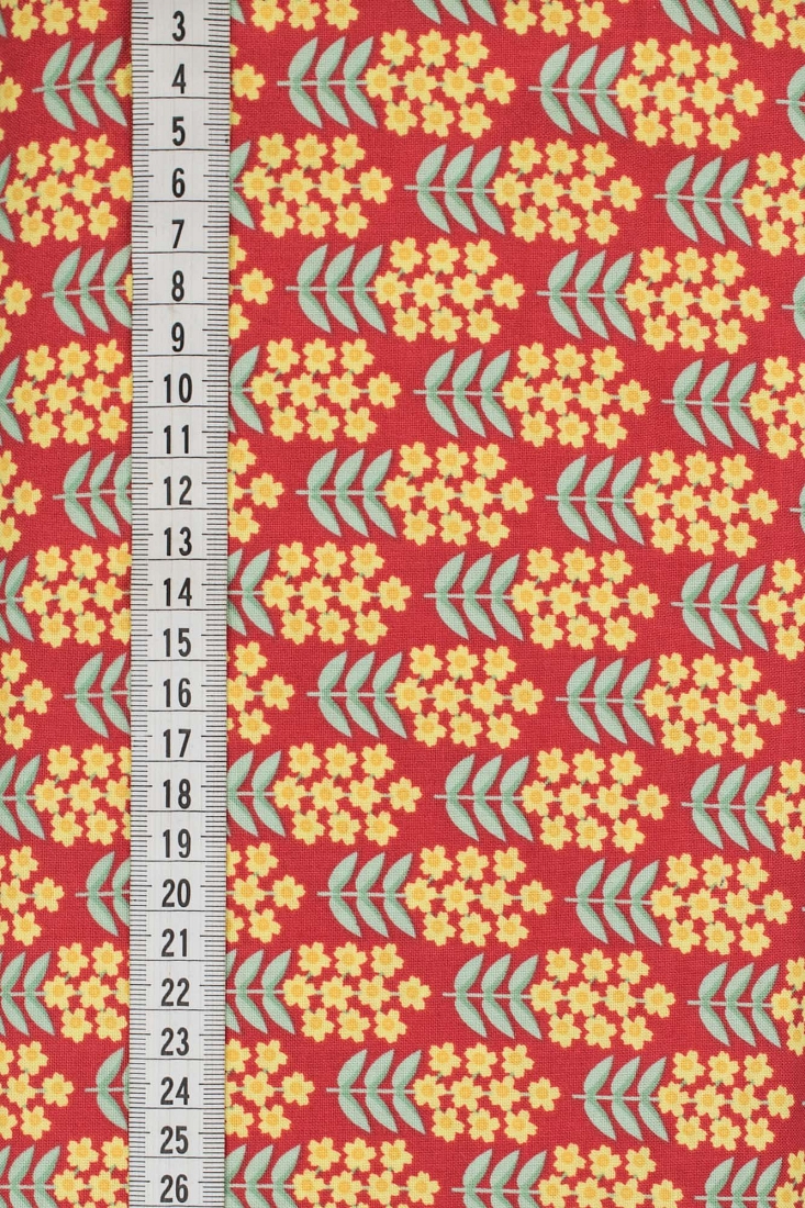 Ткань хлопок для пэчворка красный желтый, цветы фактура, ALFA (арт. 232322)