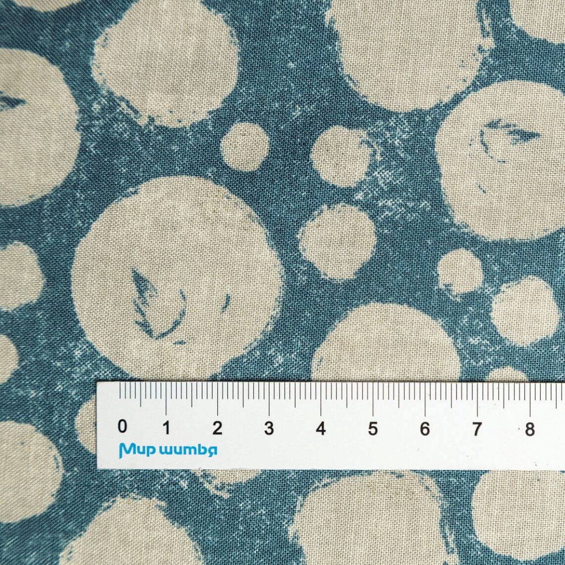 Ткань хлопок для пэчворка голубой, фактура, Blank Quilting (арт. 5416-11)