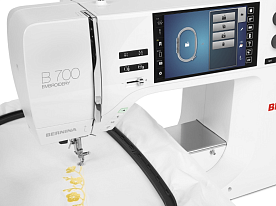 Вышивальная машина Bernina 700