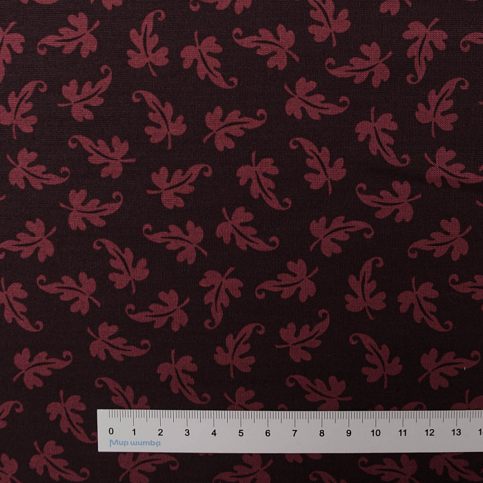 Ткань хлопок пэчворк бордовый, цветы, Maywood Studio (арт. MAS9705-R)