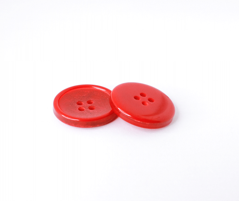 Пуговица пальтовая / костюмная пластик на прокол красный 23 мм