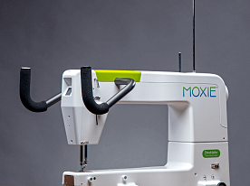 Машина для стегания HQ Moxie с рамой Loft frame