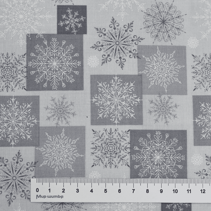 Ткань хлопок пэчворк серый, новый год, Henry Glass (арт. 9631-90)