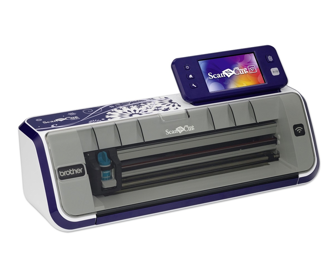 Раскройный плоттер Brother CM 900 ScanNCut