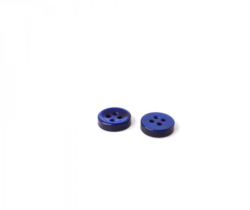 Пуговица рубашечная / блузочная пластик 4 прокола синий 11 мм