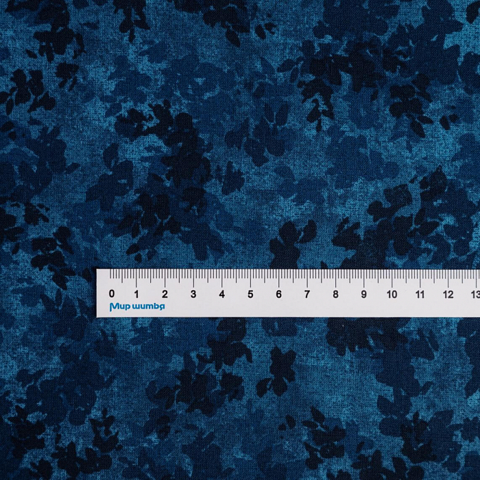 Ткань хлопок пэчворк синий, фактура флора, Blank Quilting (арт. 2311-77)