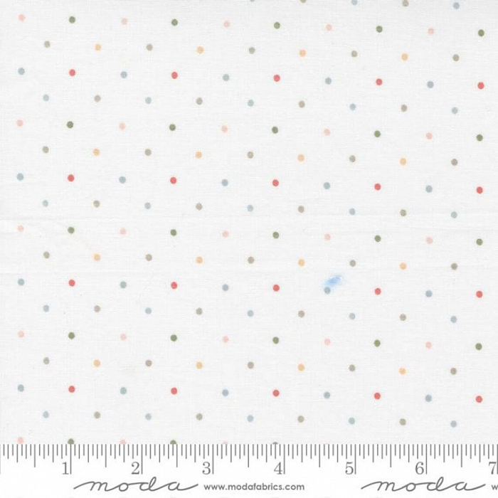 Ткань хлопок пэчворк белый, горох и точки, Moda (арт. 5175 11)