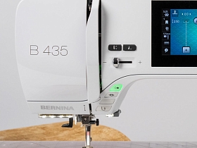 Швейная машина Bernina B435