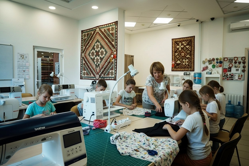 Детская школа шитья «Матрешка» в Мир шитья